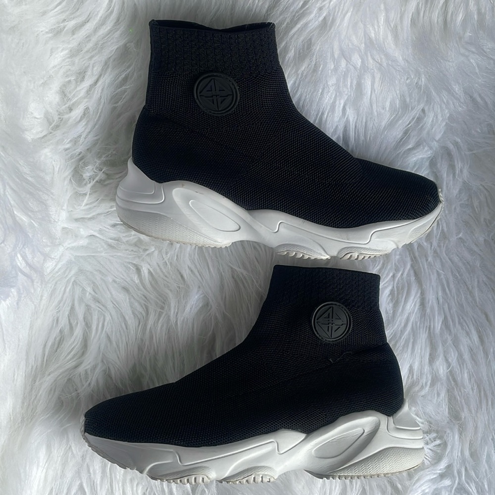 Antonio Melani shoes size 7.5